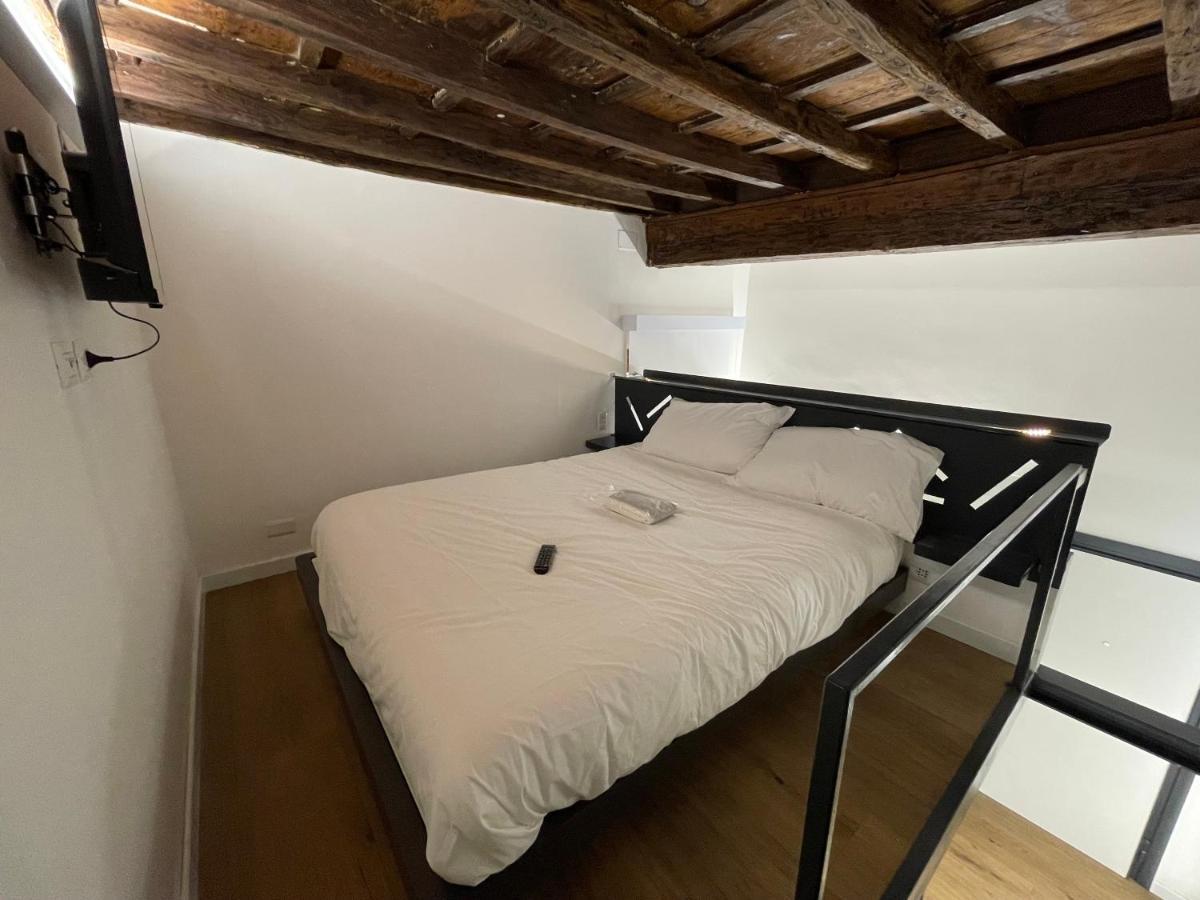 Casa Cappellari Design Studio A Campo De' Fiori Rom Exterior foto